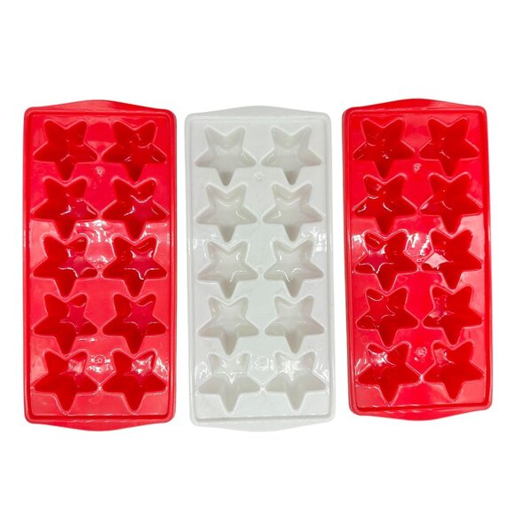 3 Qt Plastic Pitcher With Blue Handle and 3 Star-Shaped Ice Cube Trays Red White - Picture 6 of 9